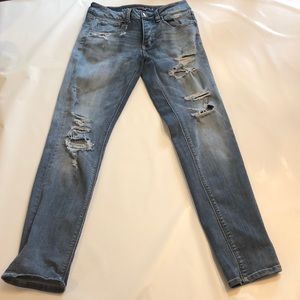 American Eagle Outfitters Tomgirl Distressed Jeans